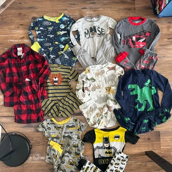 Mixed Boys Pajama Bundle with Dinosaur, Batman & Animal Prints - Picture 1 of 10